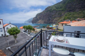 Oliveira's Apartments - Madeira Island